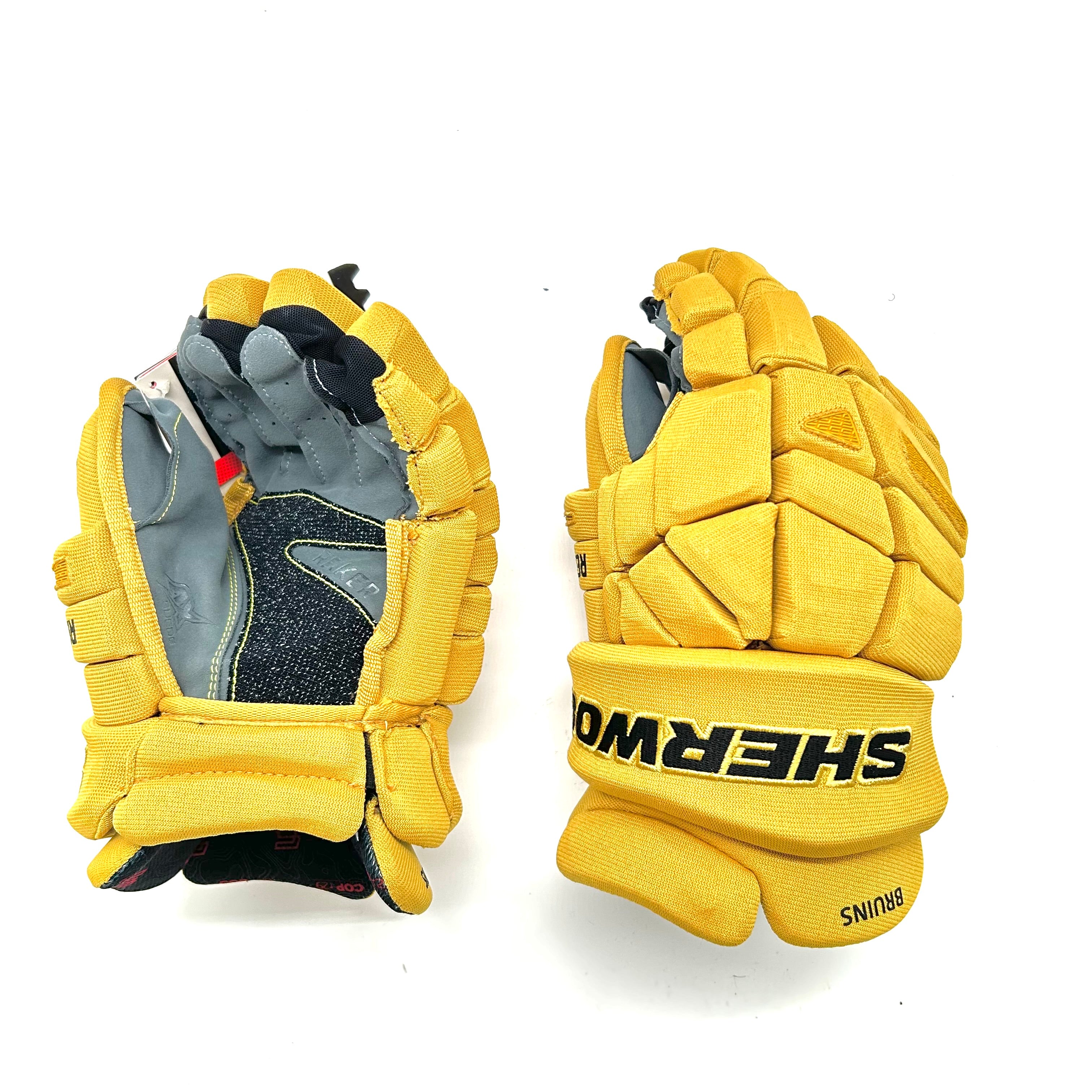 Gant Sherwood Rekker Legend Pro – NHL Pro Stock – Bruins de Boston (Or/Noir)